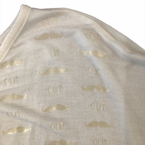 PINK BERRY Mustache Oui Top Women's Size Medium Gold White Novelty Print - Picture 6 of 7